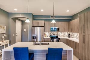 11701 Olivetti Ln Apt 108, Fort Myers, FL 33908, Sold 06/25/21