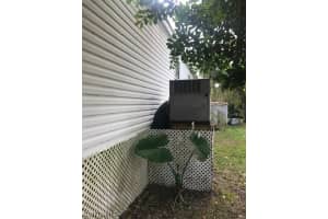 718 Higgins Rd, North Fort Myers, FL 33917, Sold 05/17/21