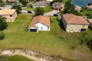 2832 Amberwood Ln, Naples, FL 34120, Sold 08/06/21