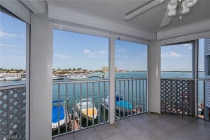 991 N Barfield Dr, Marco Island, FL 34145, Sold 07/07/21
