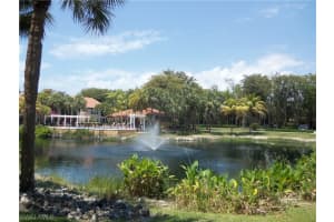 2130 Arbour Walk Cir, Naples, FL 34109, Sold 06/30/21