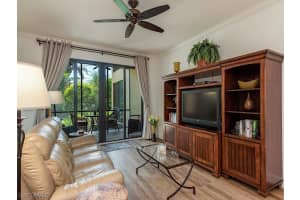 975 Sandpiper St, Naples, FL 34102, Sold 05/21/21