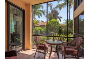 975 Sandpiper St, Naples, FL 34102, Sold 05/21/21