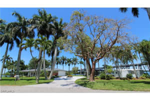 5255 Lake Caloosa Dr, Fort Myers, FL 33905, Sold 06/01/22