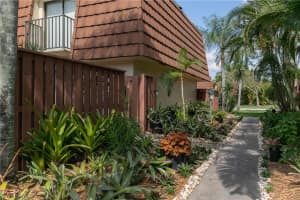 The Village of Cedarbend, 5206 Cedarbend Dr #3, Fort Myers, FL 33919, Sold 06/02/21