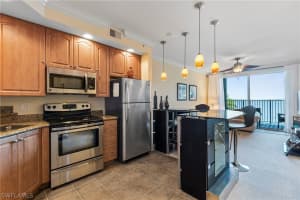 2825 Palm Beach Blvd APT 411, Fort Myers, FL 33916, Sold 05/20/21