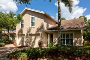 3535 Avion Woods Ct, Naples, FL 34104, Sold 06/02/21