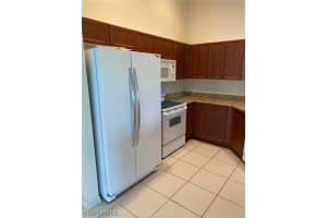 10061 Lake Cove Dr APT 301, Fort Myers, FL 33908, Sold 05/28/21