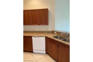 10061 Lake Cove Dr APT 301, Fort Myers, FL 33908, Sold 05/28/21