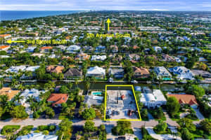 525 16th Ave S, Naples, FL 34102, Sold 08/05/22