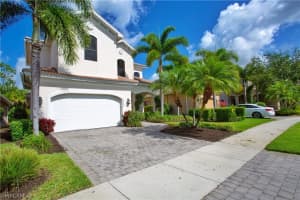 1442 Serrano Cir, Naples, FL 34105, Sold 08/10/21