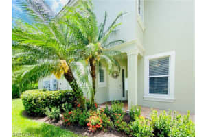 1385 Mariposa Cir, Naples, FL 34105, Sold 05/28/21