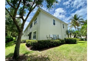 1385 Mariposa Cir, Naples, FL 34105, Sold 05/28/21