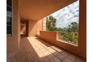 133 Vintage Bay Dr, Marco Island, FL 34145, Sold 06/09/21