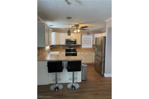 410 Leawood Cir, Naples, FL 34104, Sold 06/25/21