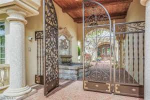185 Cheshire Way, Naples, FL 34110, Sold 07/29/21