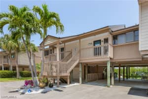 7532 Captains Harbor Dr APT 702, Bokeelia, FL 33922, Sold 07/27/21