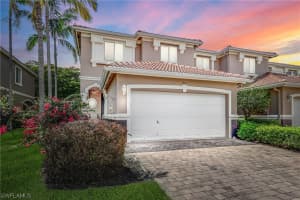 9813 Roundstone Cir, Fort Myers, FL 33967, Sold 05/28/21