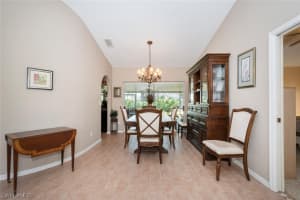 1060 Moon Lake Dr, Naples, FL 34104, Sold 02/28/22