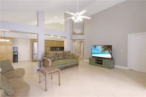 371 Pindo Palm Dr, Naples, FL 34104, Sold 07/16/21