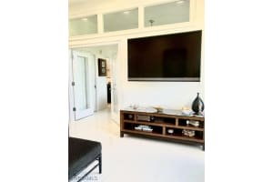 180 Seaview Ct, Marco Island, FL 34145, Sold 07/15/21