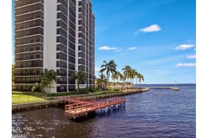 1900 Virginia Ave APT 203, Fort Myers, FL 33901, Sold 06/25/21