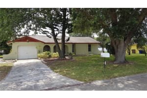 12 Lorelei Ave, Lehigh Acres, FL 33936, Sold 06/15/21