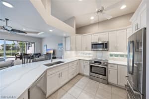 463 Tullamore Ln, Naples, FL 34110, Sold 07/02/21