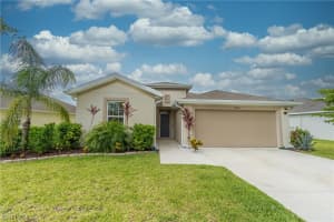 8244 Gopher Tortoise Trail, Lehigh Acres, FL 33972, Sold 08/06/21