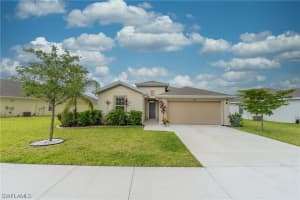 8244 Gopher Tortoise Trail, Lehigh Acres, FL 33972, Sold 08/06/21