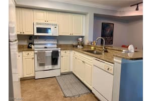 1170 Wildwood Lakes Blvd, Naples, FL 34104, Sold 11/03/21