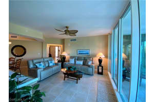 325 Dunes Blvd, Naples, FL 34110, Sold 04/04/22