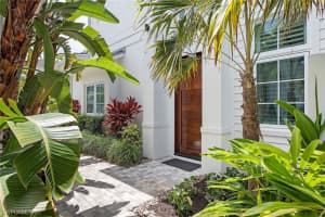 9171 Mercato Ln, Naples, FL 34108, Sold 09/01/21
