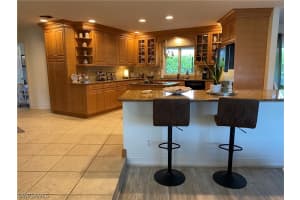 345 Nottingham Dr, Naples, FL 34109, Sold 07/02/21