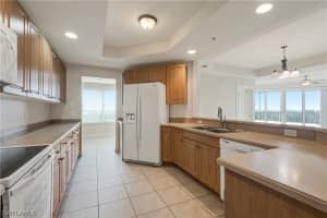2743 First St APT 805, Fort Myers, FL 33916, Sold 10/29/21