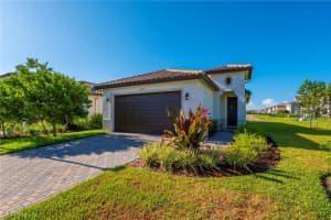 8854 Madrid Cir, Naples, FL 34104, Sold 09/30/21