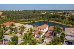 8630 Banyan Bay Blvd, Fort Myers, FL 33908, Sold 07/16/21