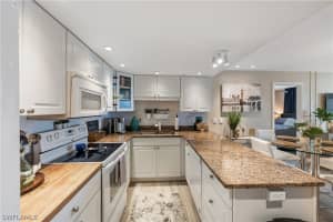 1900 Clifford St APT 103, Fort Myers, FL 33901, Sold 06/25/21