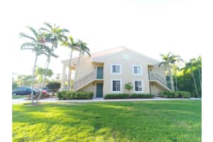 1180 Wildwood Lakes Blvd, Naples, FL 34104, Sold 06/25/21