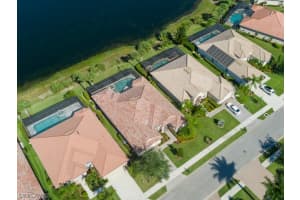 8115 Piedmont Dr, Naples, FL 34104, Sold 10/03/22