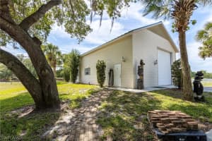 16250 Forest Mist Ct, Alva, FL 33920, Sold 07/30/21