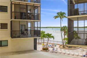 8350 Estero Blvd, Fort Myers Beach, FL 33931, Sold 07/16/21