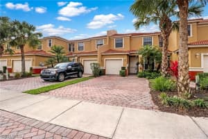7549 Bristol Cir, Naples, FL 34120, Sold 07/21/21