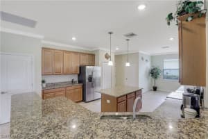 2255 Vermont Ln, Naples, FL 34120, Sold 08/13/21
