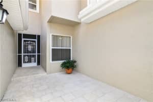 411 Emerald Bay Cir, Naples, FL 34110, Sold 06/29/21