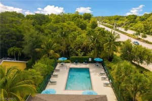 6254 Mandalay Cir, Naples, FL 34112, Sold 08/06/21