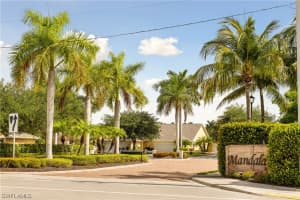 6254 Mandalay Cir, Naples, FL 34112, Sold 08/06/21