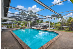 333 Prather Dr, Fort Myers, FL 33919, Sold 09/16/21