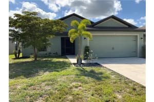 382 Shadow Lakes Dr, Lehigh Acres, FL 33974, Sold 07/30/21