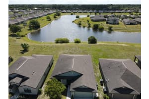 382 Shadow Lakes Dr, Lehigh Acres, FL 33974, Sold 07/30/21